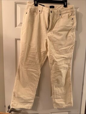 Size 16P Talbots  crème straight leg corduroy pant